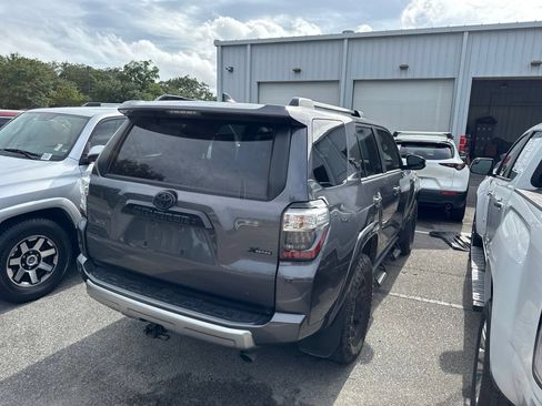 Used 2023 Toyota 4Runner TRD Off-Road Premium w/ Moonroof Package AWD/4WD image 9