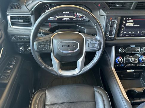 Certified 2022 GMC Yukon Denali w/ Max Trailering Package AWD/4WD image 15