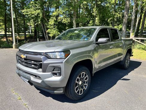 Used 2023 Chevrolet Colorado LT w/ LT Convenience Package RWD image 7