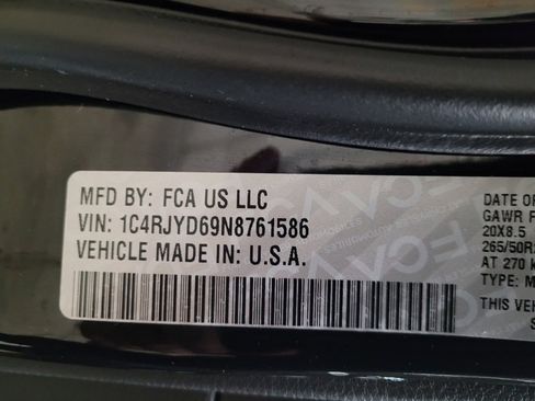 Used 2022 Jeep Grand Cherokee Overland w/ Luxury Tech Group IV AWD/4WD image 33