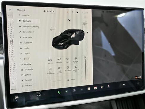 Used 2022 Tesla Model S Plaid image 27