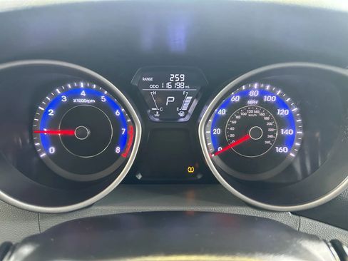 Used 2013 Hyundai Elantra Limited image 11