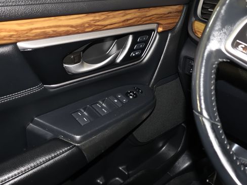 Used 2020 Honda CR-V EX-L image 29