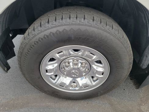 Used 2020 Nissan NV 3500 SL image 28