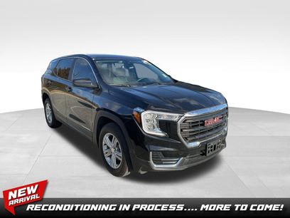 Used 2024 GMC Terrain SLE