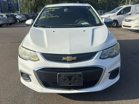 Used 2017 Chevrolet Sonic LT FWD image 2