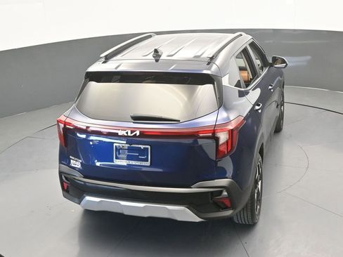 Used 2024 Kia Seltos EX image 49