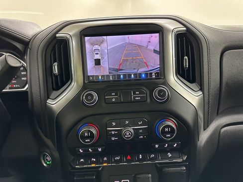 Used 2022 Chevrolet Silverado 1500 LTZ w/ LTZ Premium Package image 40