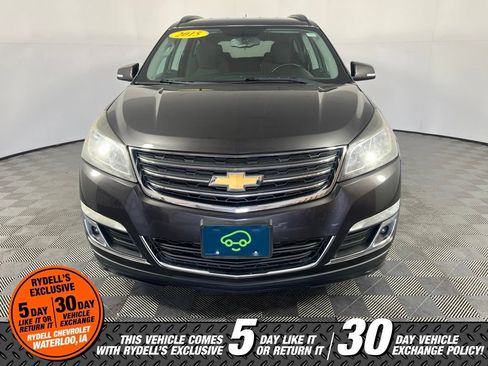 Used 2015 Chevrolet Traverse LT w/ Style and Technology Package FWD image 11