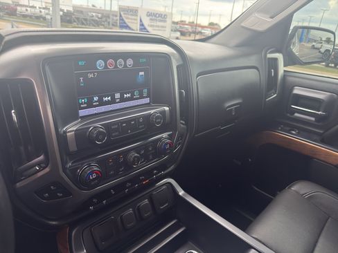 Certified 2017 Chevrolet Silverado 1500 LTZ w/ Sport Package AWD/4WD image 22