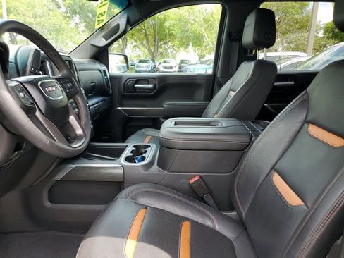 Used 2021 GMC Sierra 1500 AT4 w/ AT4 Preferred Package AWD/4WD image 19