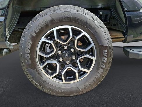 Used 2023 Ford F150 Lariat AWD/4WD image 36