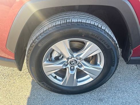 Used 2024 Toyota RAV4 XLE image 38
