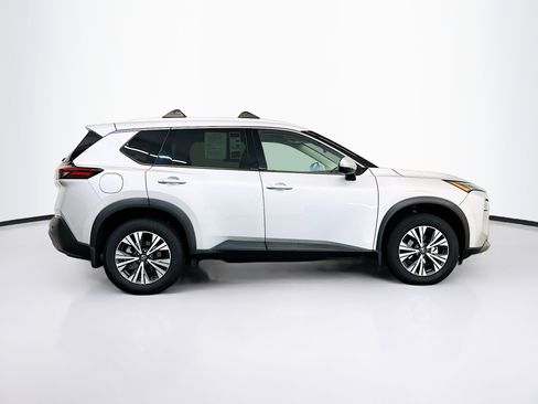 Used 2021 Nissan Rogue SV w/ Premium Package AWD/4WD image 10