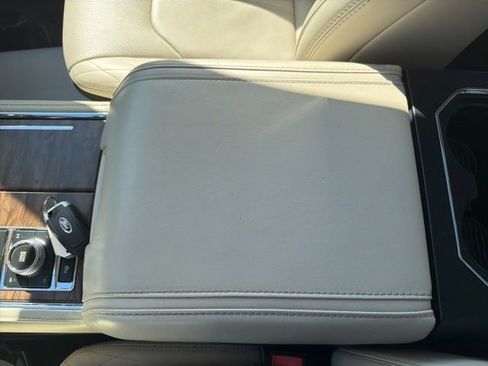 Used 2020 Ford Expedition Max Platinum AWD/4WD image 27