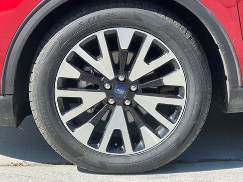 Used 2020 Ford Escape SE Sport FWD image 33