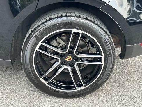 Used 2021 Porsche Macan S AWD/4WD image 13