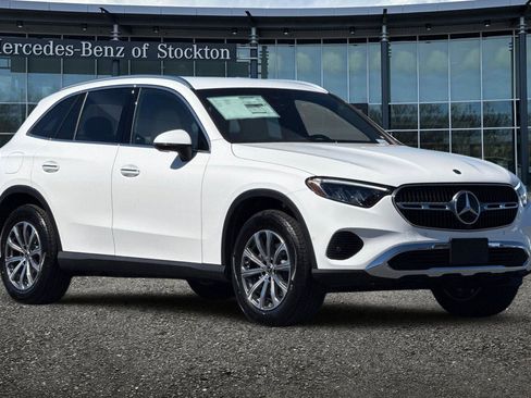New 2026 Mercedes-Benz GLC 300 image 1