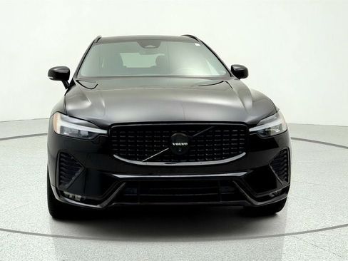 Used 2025 Volvo XC60 B5 Ultra w/ Protection Package Premier AWD/4WD image 2