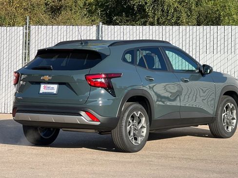 New 2026 Chevrolet Trax LT w/ Driver Confidence Package image 4