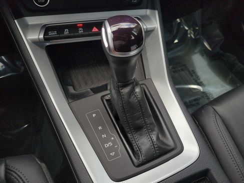 Certified 2024 Audi Q3 2.0T Premium AWD/4WD image 27