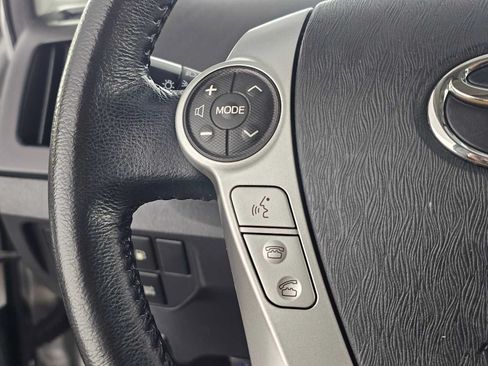 Used 2015 Toyota Prius Prime Advanced FWD image 28