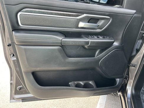 Used 2021 RAM 1500 Big Horn image 17