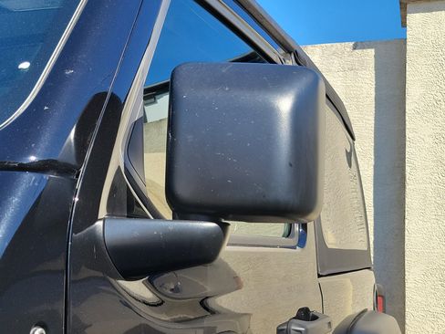 Used 2018 Jeep Wrangler Sport image 6