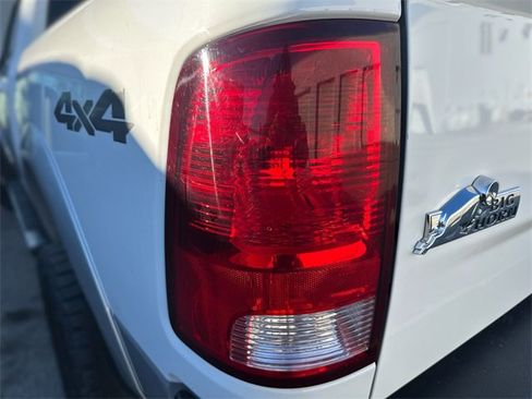 Used 2018 RAM 2500 Big Horn w/ Harvest Edition image 24