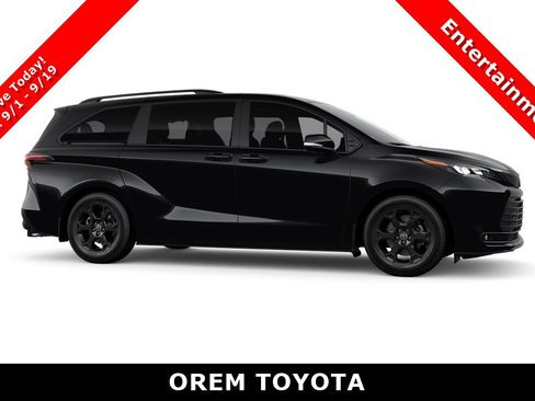New 2026 Toyota Sienna XLE Woodland Edition AWD/4WD image 13