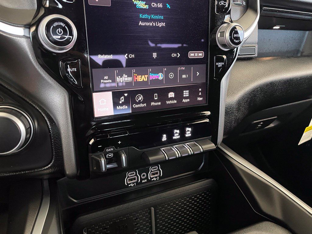 New 2026 RAM 1500 Big Horn AWD/4WD image 16