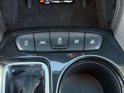 Certified 2025 Chevrolet TrailBlazer ACTIV w/ Convenience Package image 23