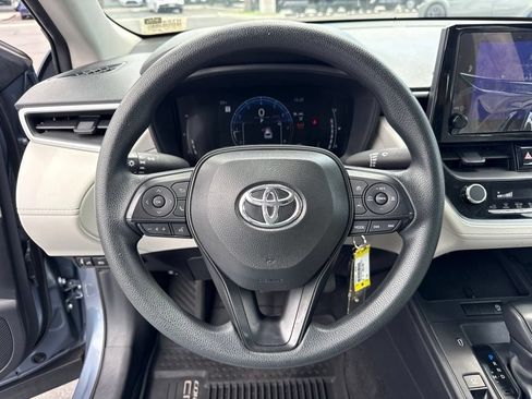 Certified 2026 Toyota Corolla Cross L FWD image 21