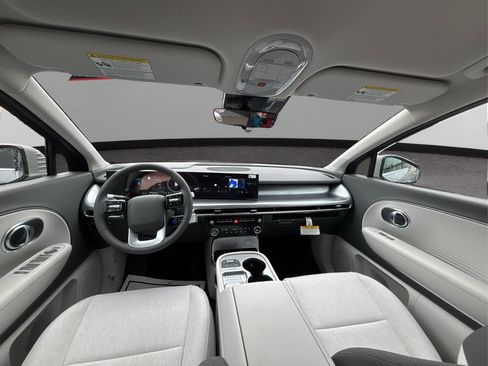 New 2026 Hyundai Ioniq 9 SE AWD/4WD image 13