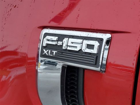 New 2025 Ford F150 XLT w/ Equipment Group 302A MID image 32