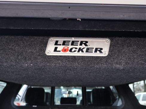 Used 2015 Toyota Tundra Limited w/ Limited Premium Package image 37