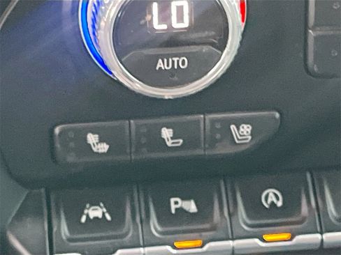 Used 2020 GMC Sierra 1500 AT4 w/ AT4 Premium Package image 21