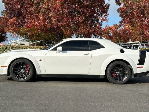 Used 2019 Dodge Challenger R/T Scat Pack image 7