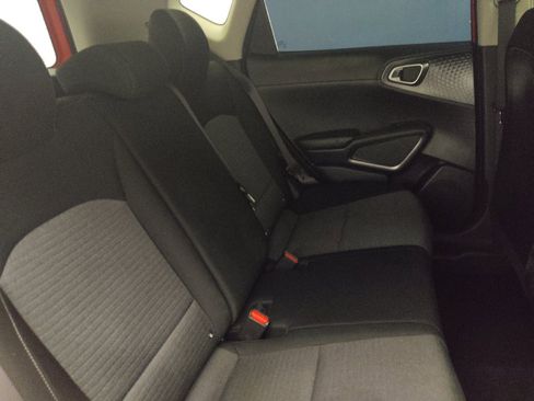 Used 2021 Kia Soul S FWD image 19