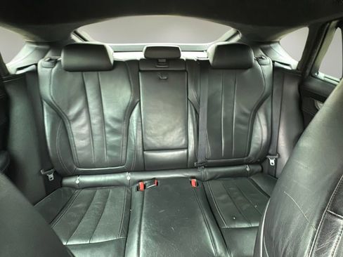 Used 2015 BMW X6 M image 15