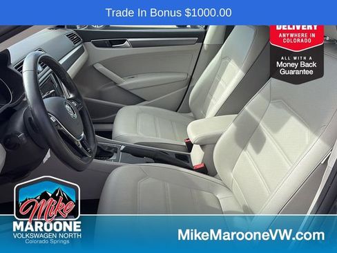 Used 2017 Volkswagen Passat 1.8T R-Line image 10