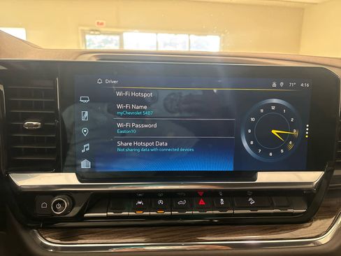 Used 2023 Chevrolet Silverado 1500 RST AWD/4WD image 40