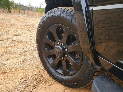 Used 2019 RAM 2500 Laramie image 3