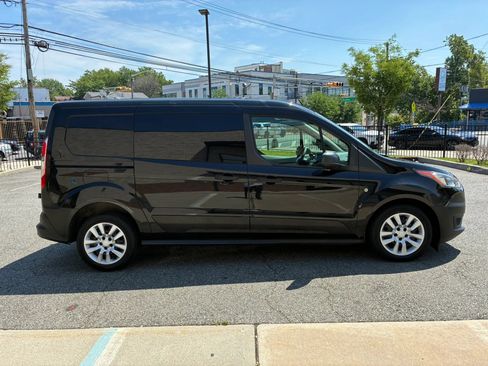 Used 2019 Ford Transit Connect XL FWD image 5