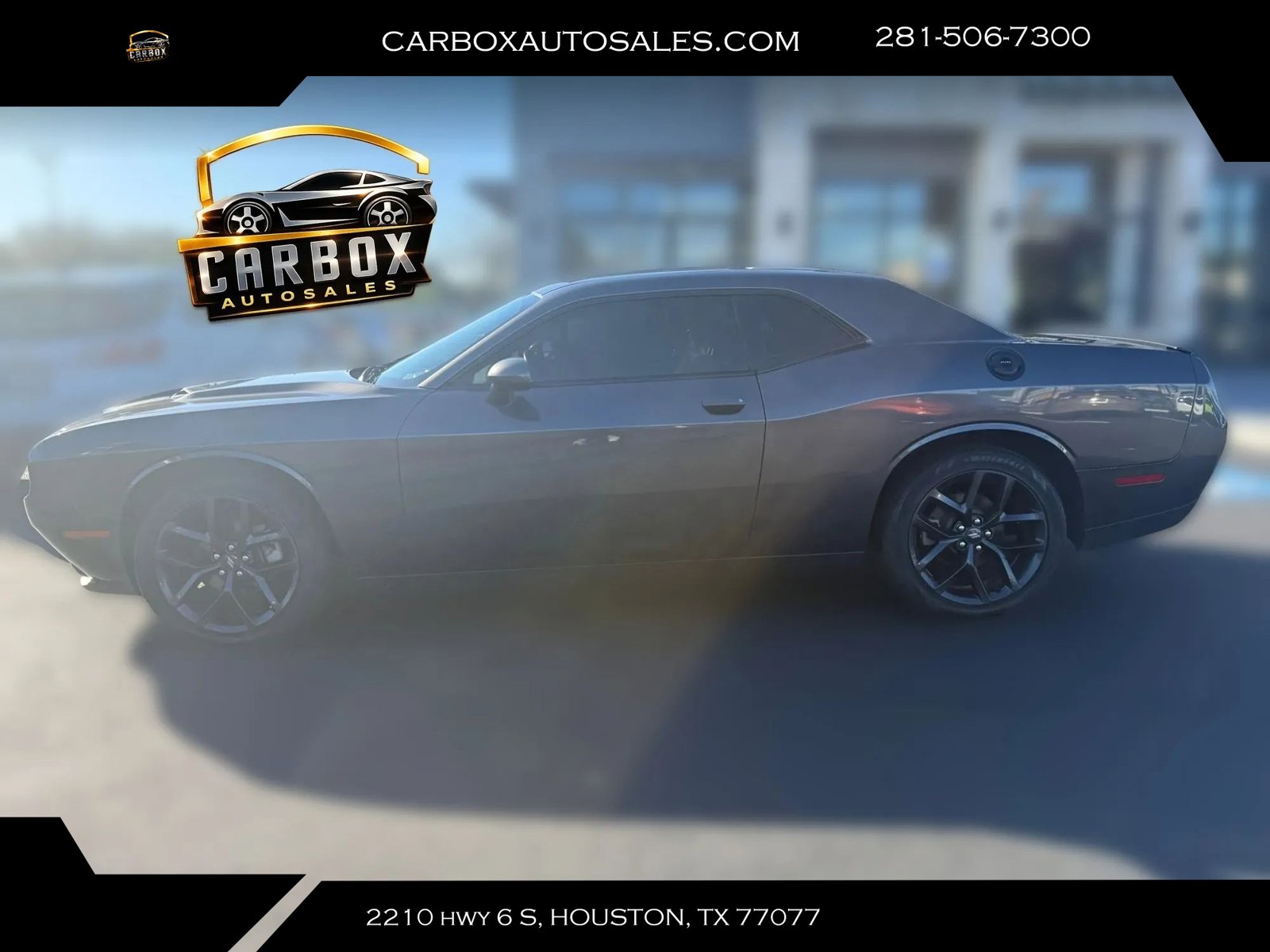 Used 2021 Dodge Challenger SXT w/ Blacktop Package RWD image 2