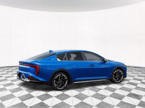 New 2026 Kia K4 GT-Line image 9