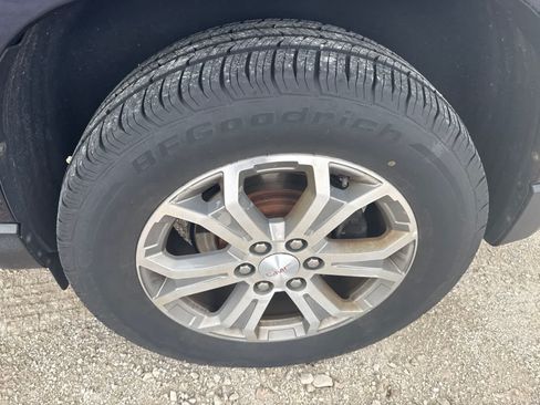 Used 2015 GMC Acadia SLT AWD/4WD image 7