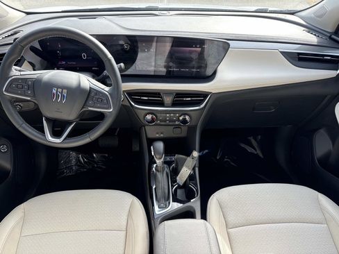 Certified 2024 Buick Encore GX Preferred w/ Comfort Package image 28