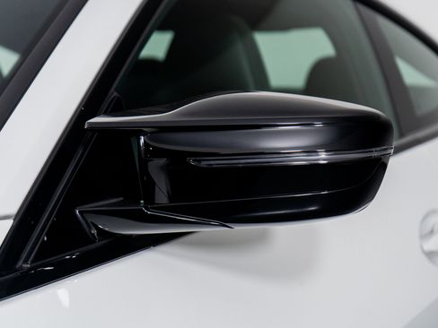 Used 2025 BMW M4 Coupe image 28