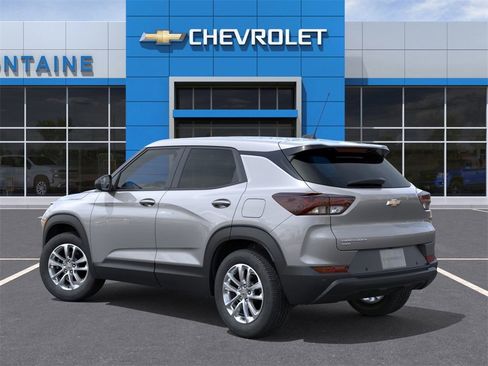 New 2026 Chevrolet TrailBlazer LS image 3